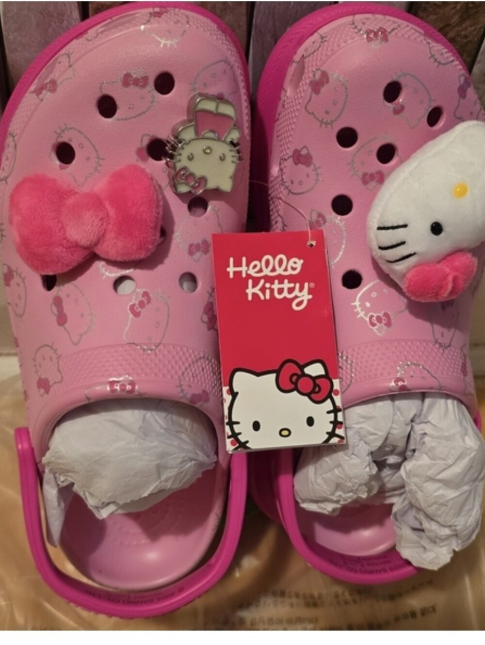 Hello Kitty Pink Slip-On Clogs with Plush Bow and Character Charm